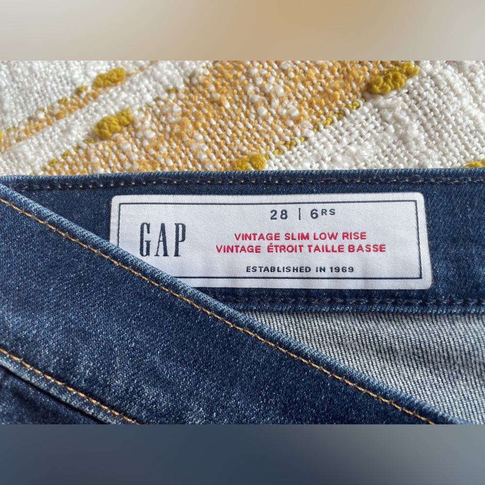 GAP Vintage Slim Low Rise Jeans - Deep Blue NWOT
